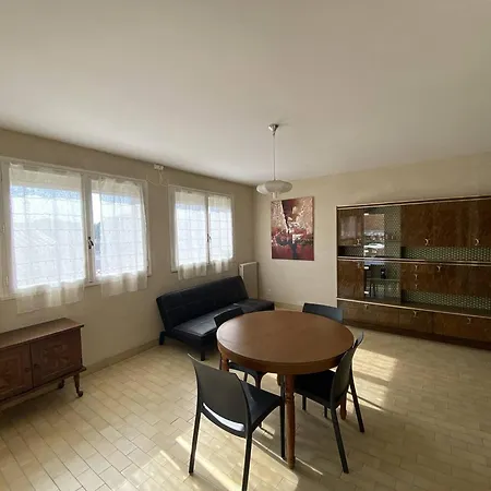 3 Pieces Avec Terrasse Et Parking A Canet-plage - Fr-1-696-101 Апартаменты Кане